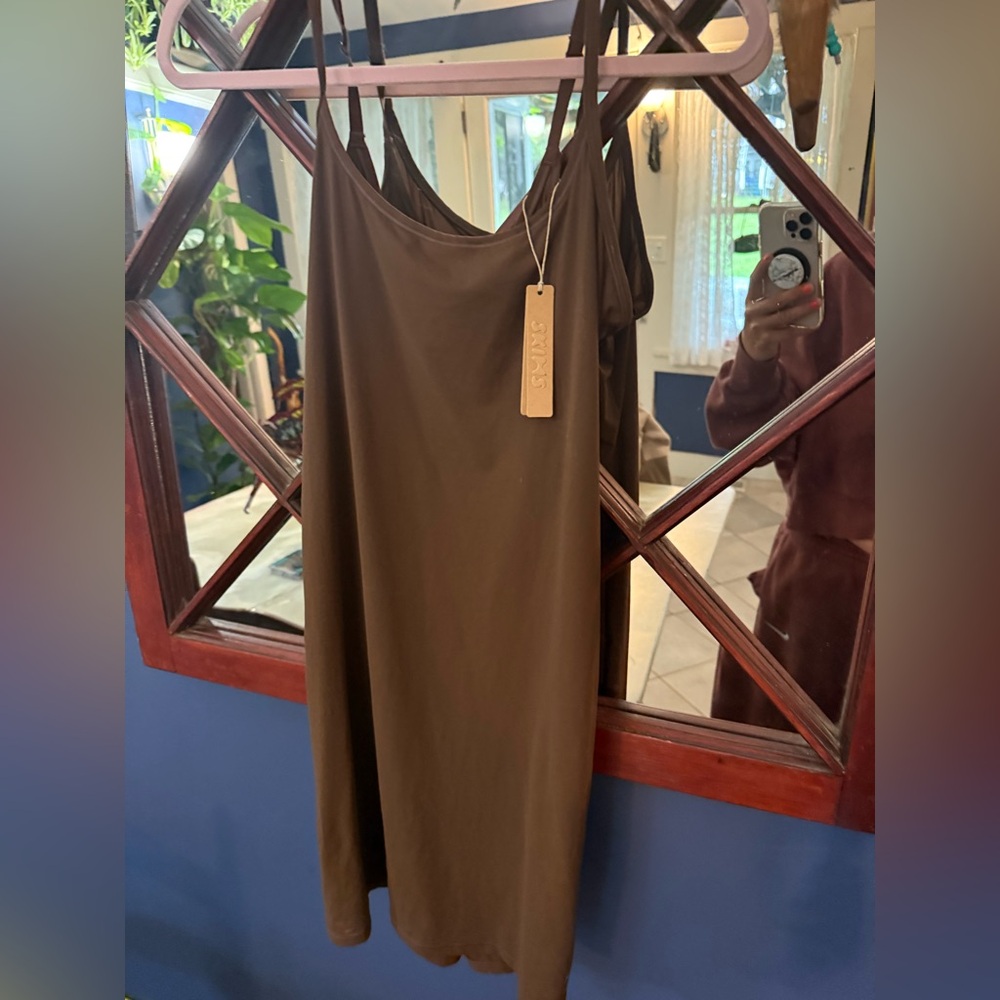 SKIMS Chocolate Brown Tank